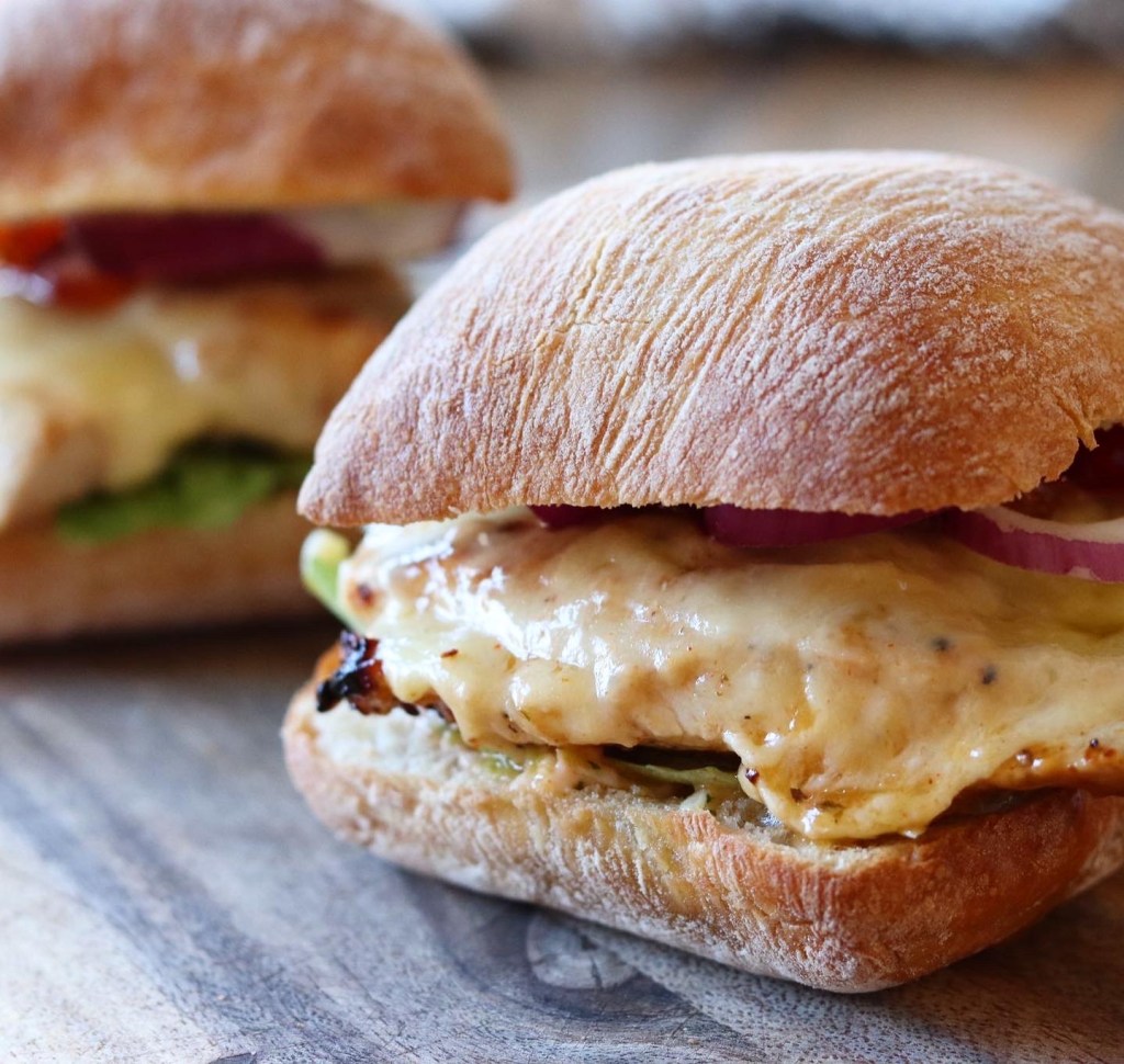 Peri-Peri Garlic Chicken&nbsp;Burgers