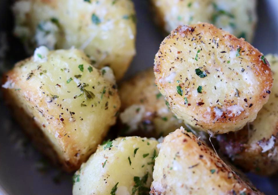 Garlic & Parmesan Roast&nbsp;Potatoes